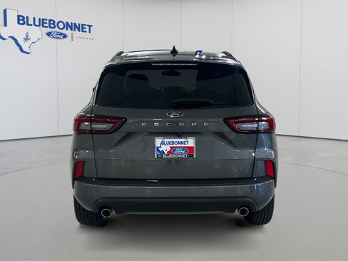 Used 2023 Ford Escape ST-Line FWD image 6