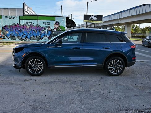 Used 2021 Lincoln Corsair AWD w/ Equipment Group 101A image 7