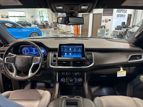 Used 2022 Chevrolet Tahoe Z71 w/ Max Trailering Package image 17