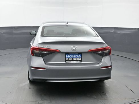 Used 2023 Honda Civic EX image 4