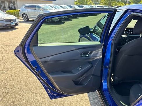 Used 2025 Honda Accord Sport image 24