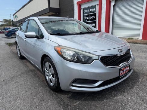 Used 2016 Kia Forte LX FWD image 5