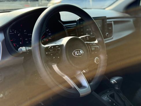 Used 2020 Kia Rio S FWD image 13