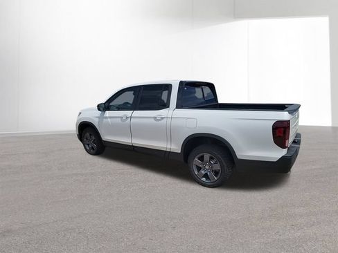 Used 2024 Honda Ridgeline TrailSport image 6