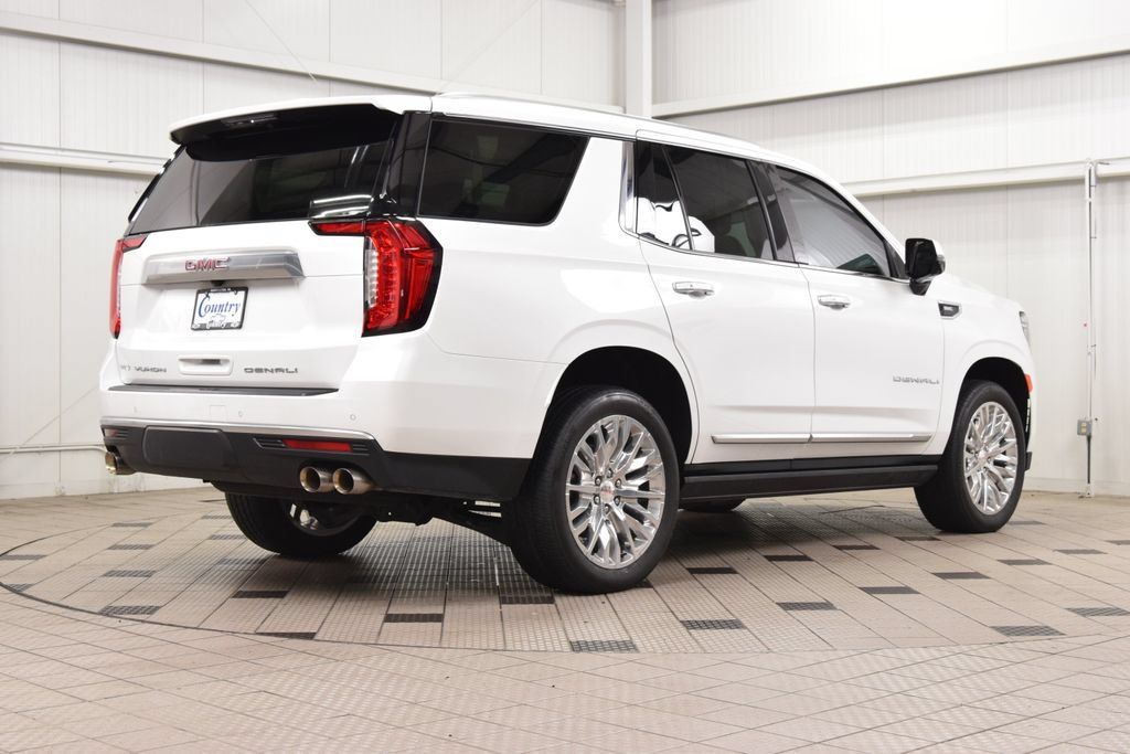 Used 2024 GMC Yukon Denali AWD/4WD image 8