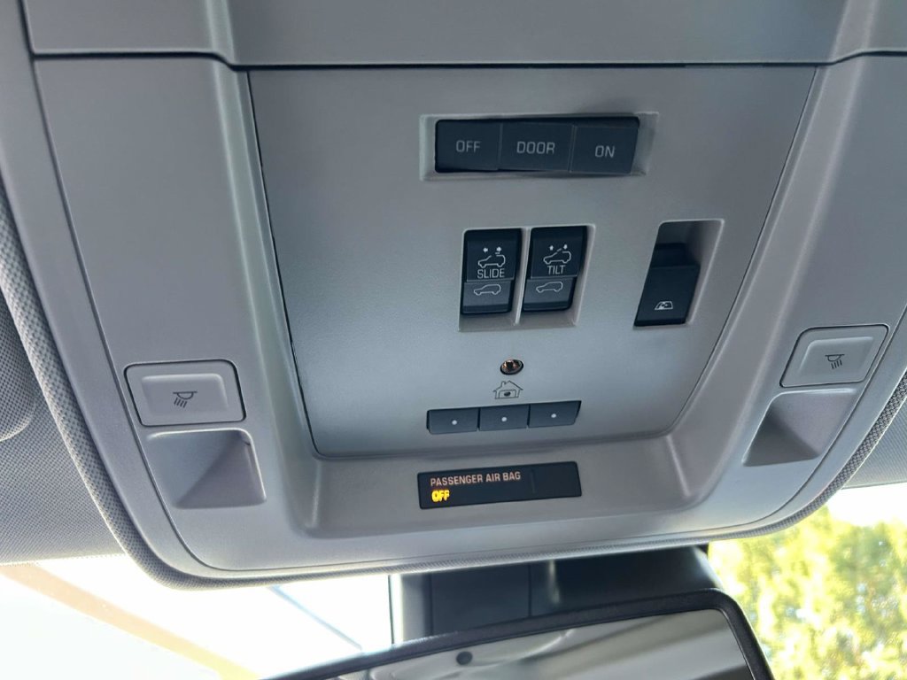 Used 2017 GMC Sierra 1500 SLT AWD/4WD image 18