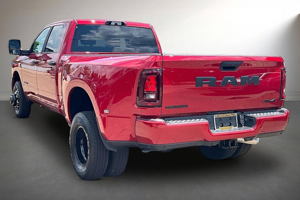 New 2026 RAM 3500 Big Horn AWD/4WD image 3