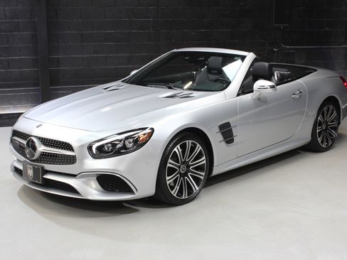 Used 2019 Mercedes-Benz SL 450 SL 450 Driver Assistance w/ Premium Package image 4