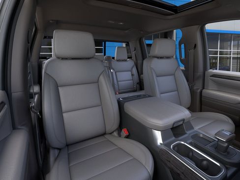 New 2026 Chevrolet Silverado 1500 LTZ w/ LTZ Premium Package AWD/4WD image 16