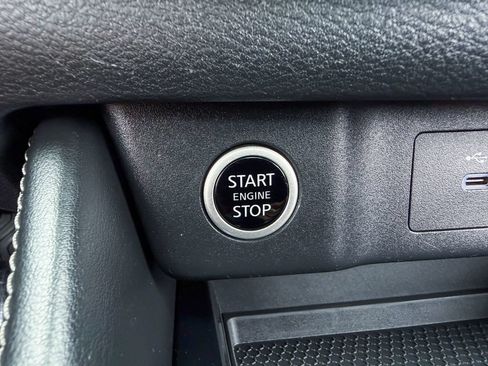 Certified 2021 Nissan Rogue SL w/ Premium Package FWD image 27