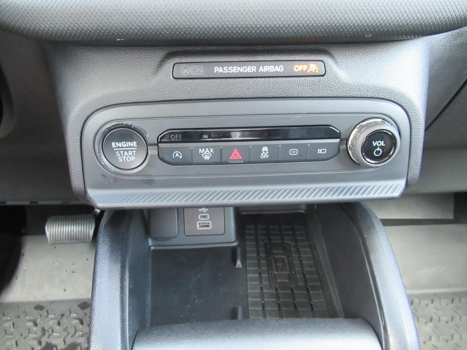 Used 2025 Ford Bronco Sport Big Bend w/ Convenience Package AWD/4WD image 29