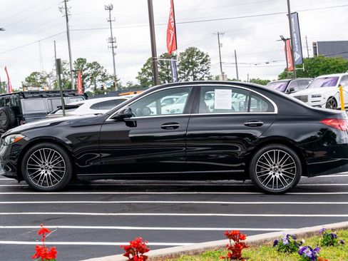 Used 2024 Mercedes-Benz C 300 4MATIC Sedan image 24