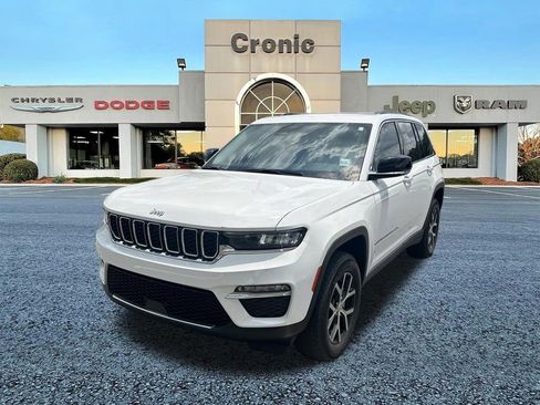 Used 2023 Jeep Grand Cherokee Limited RWD image 7
