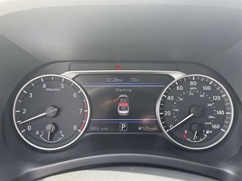 Used 2025 Nissan Sentra SV image 23