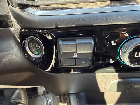 New 2026 Chevrolet Silverado 2500 LT image 40