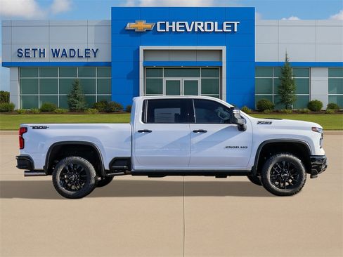 New 2026 Chevrolet Silverado 2500 LTZ w/ Trail Boss Package image 8
