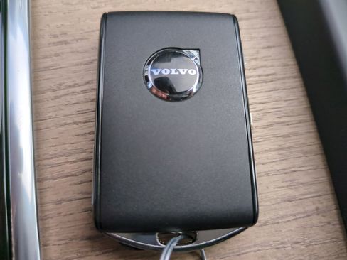 New 2026 Volvo XC60 B5 Plus w/ Protection Package Premier image 28