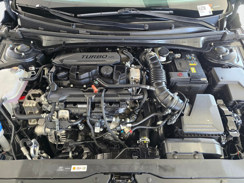 Used 2025 Hyundai Elantra N Line w/ Cargo Package FWD image 12