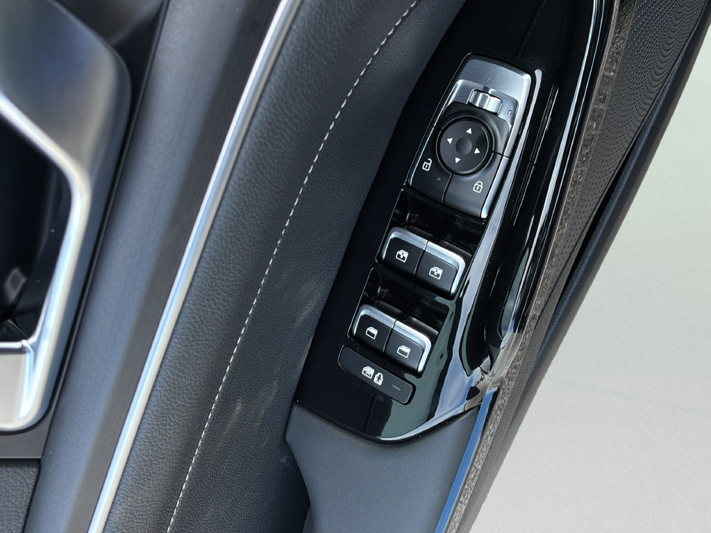New 2026 Kia K5 GT-Line FWD image 21