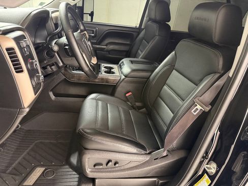 Used 2016 GMC Sierra 2500 Denali w/ Duramax Plus Package AWD/4WD image 45