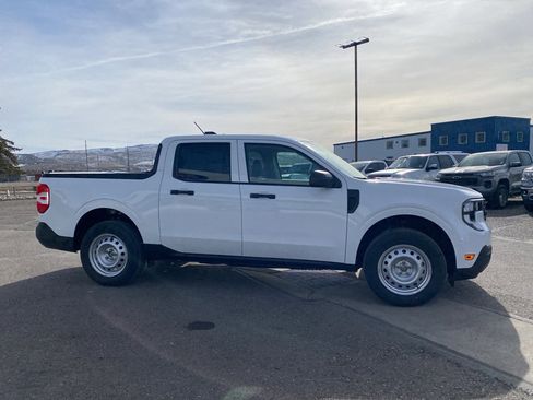 New 2026 Ford Maverick XL image 14