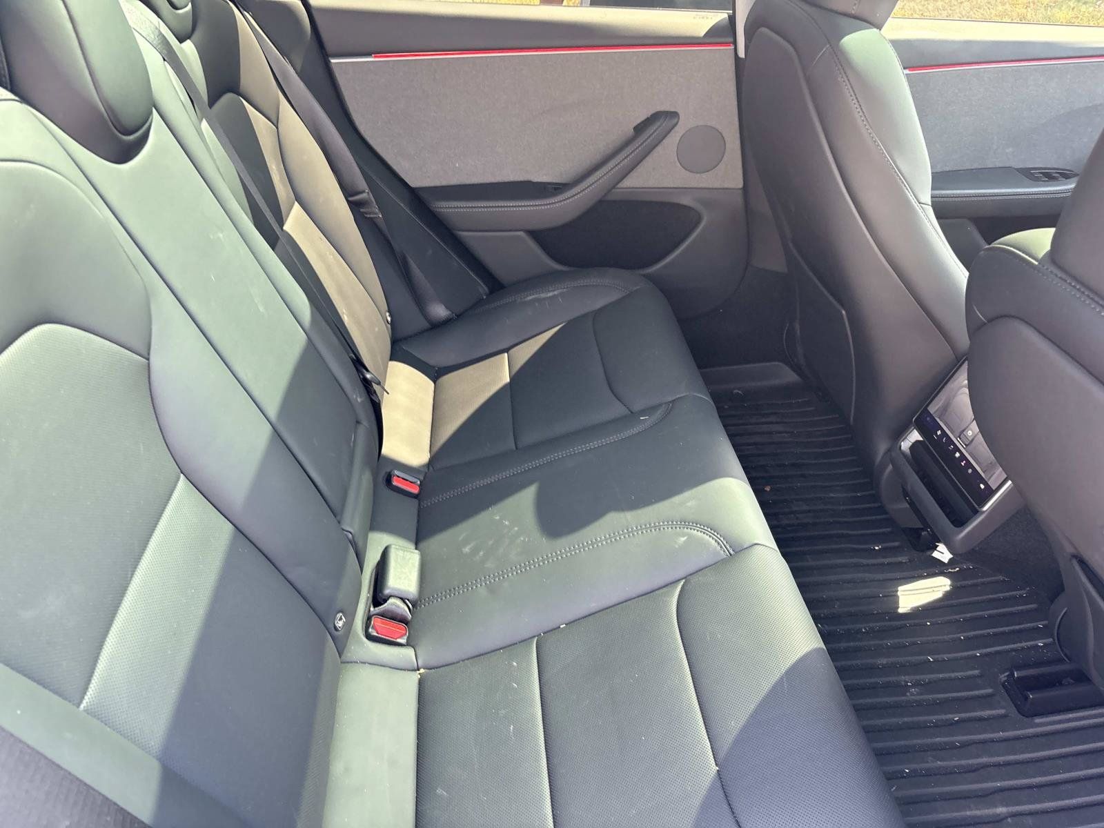 Used 2026 Tesla Model 3 RWD image 31