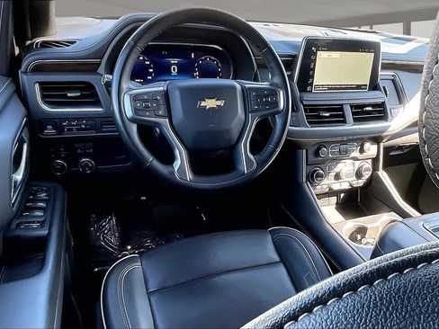 Used 2024 Chevrolet Tahoe Premier AWD/4WD image 8