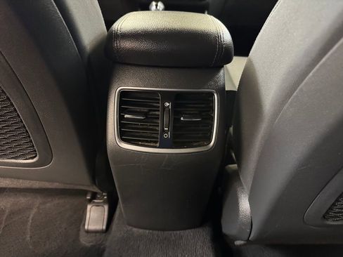 Used 2018 Hyundai Tucson Sport AWD/4WD image 16