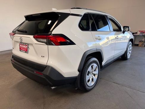 Used 2019 Toyota RAV4 LE image 3