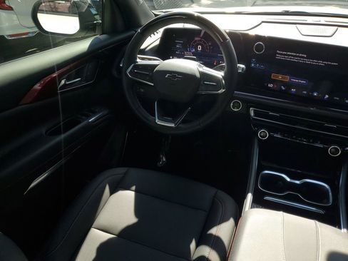 Certified 2024 Chevrolet Traverse Z71 w/ Enhanced Driving Package image 23