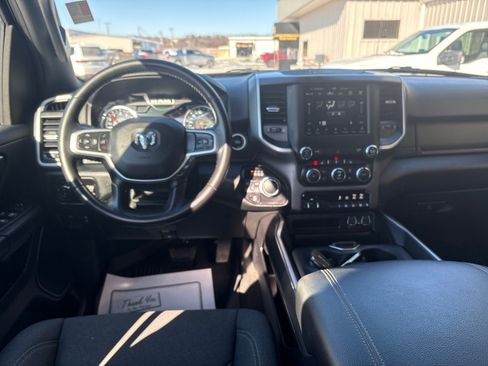 Used 2021 RAM 1500 Big Horn image 5