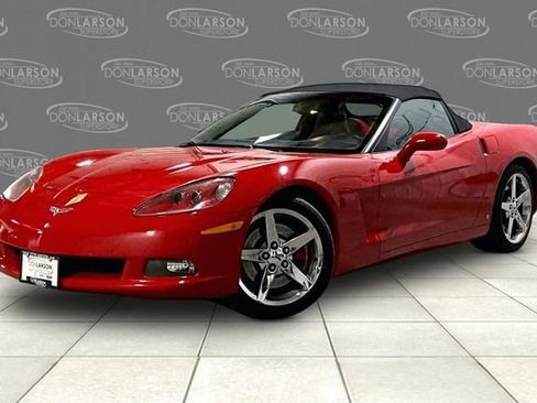 Used 2008 Chevrolet Corvette Convertible w/ Preferred Equipment Group RWD image 3