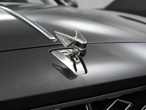 New 2026 Bentley Flying Spur Plug-In Hybrid AWD/4WD image 13