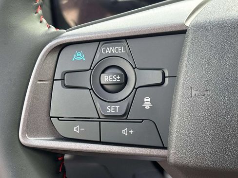 New 2026 Nissan Sentra SR w/ SR Premium Package FWD image 24
