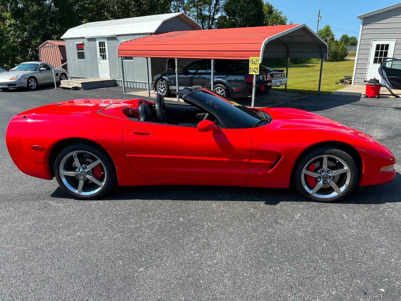 Used 2002 Chevrolet Corvette Coupe w/ Preferred Equipment Group2 RWD image 10