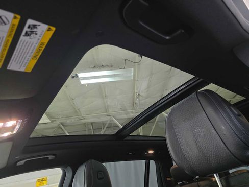 Certified 2025 Mercedes-Benz GLS 450 4MATIC image 30