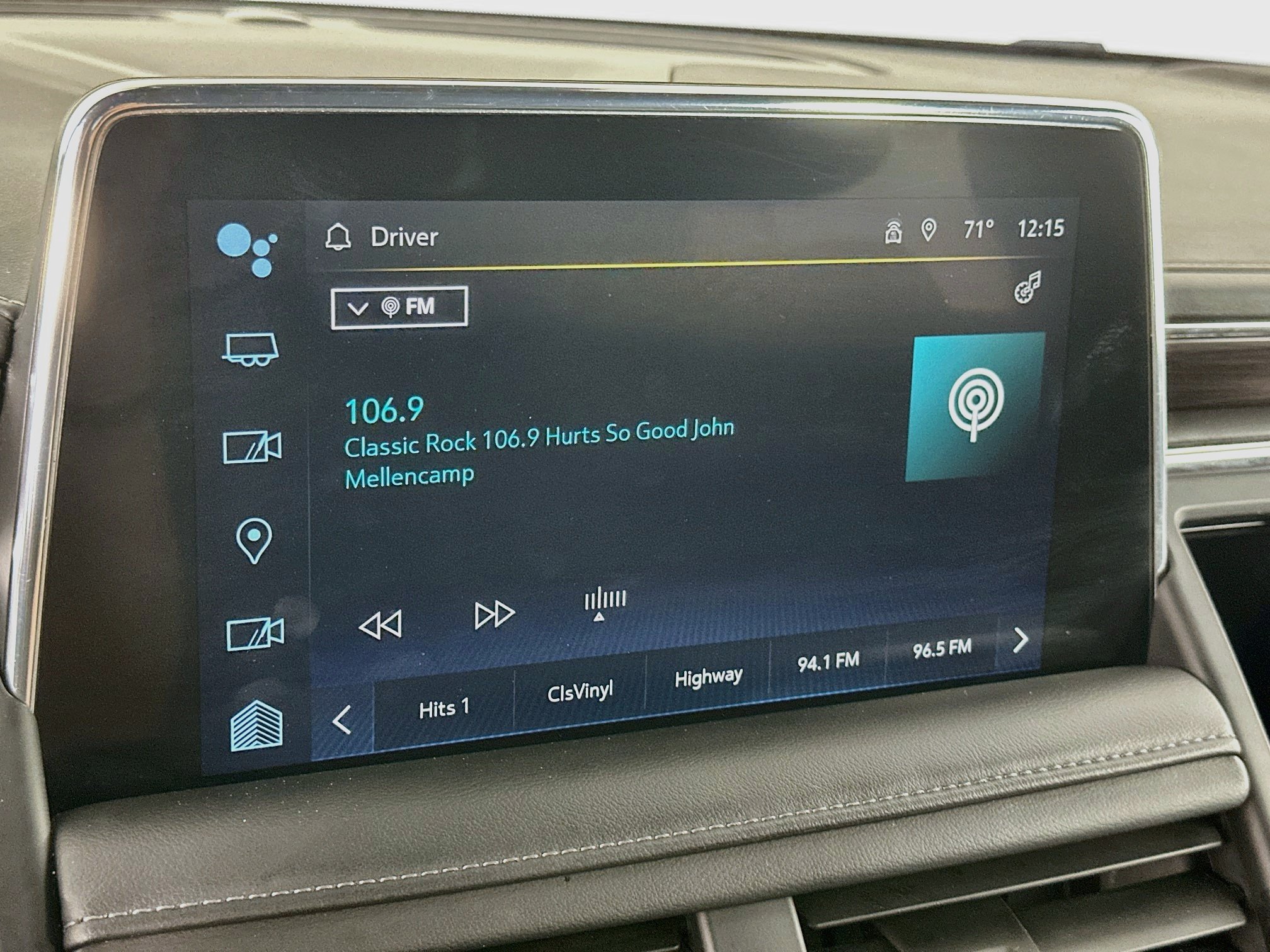 Used 2024 Chevrolet Tahoe LT w/ Luxury Package RWD image 21