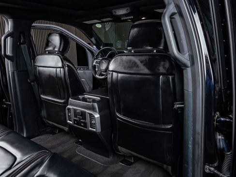 Used 2021 Ford F350 Platinum image 28