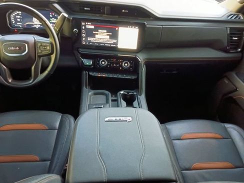 Used 2025 GMC Sierra 2500 AT4 w/ AT4 Premium Plus Package AWD/4WD image 20