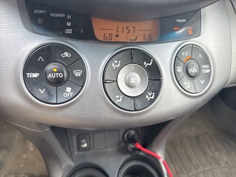 Used 2007 Toyota RAV4 Limited image 14