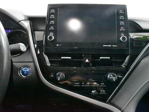 Used 2022 Toyota Camry XSE w/ Cold Weather Package image 20