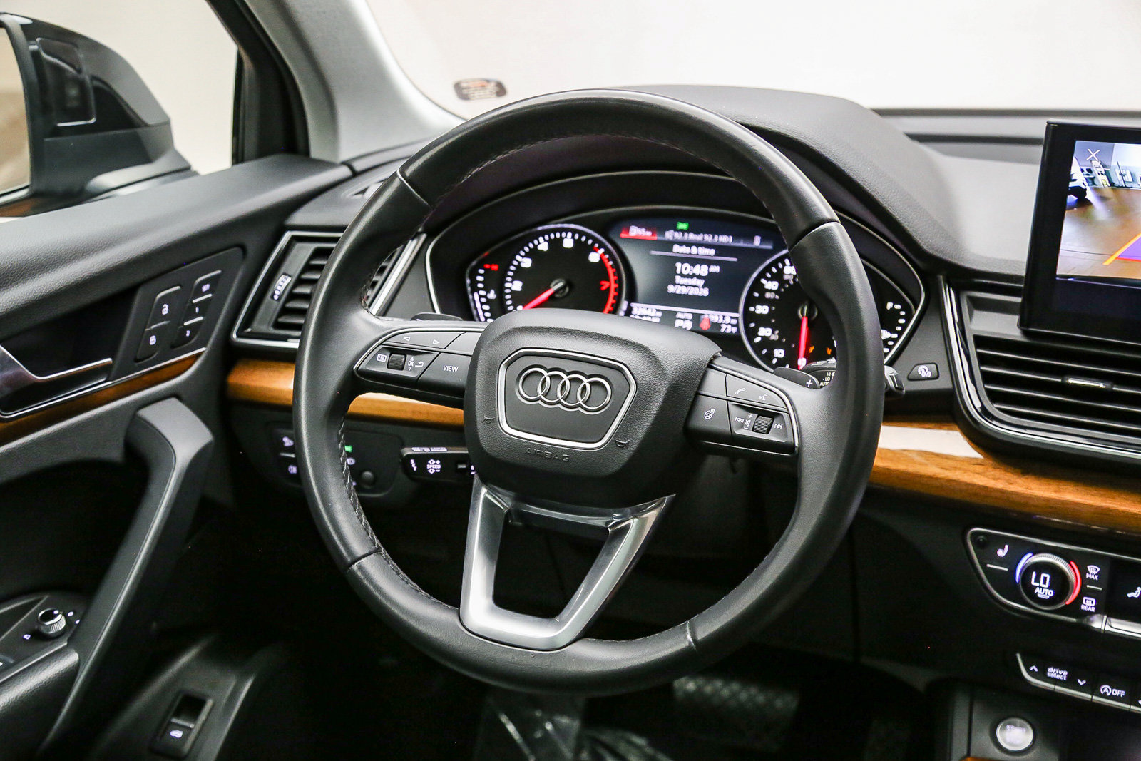 Certified 2023 Audi Q5 2.0T Premium w/ Convenience Package AWD/4WD image 16