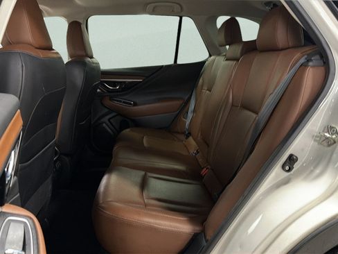 Used 2020 Subaru Outback Touring AWD/4WD image 35