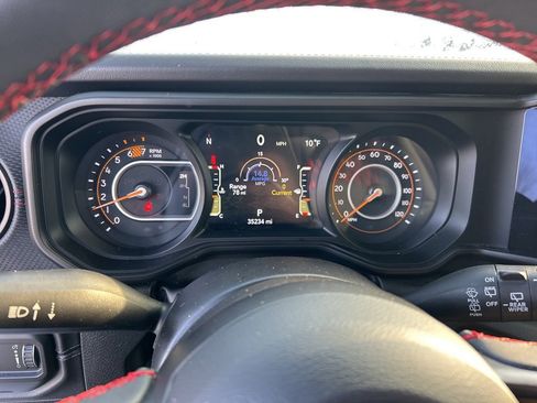 Used 2024 Jeep Wrangler Unlimited Rubicon image 6