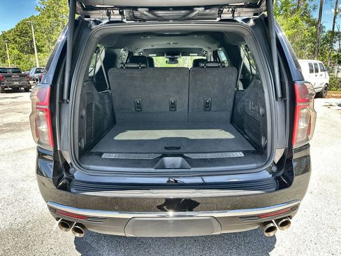 Certified 2024 Chevrolet Suburban Premier RWD image 25