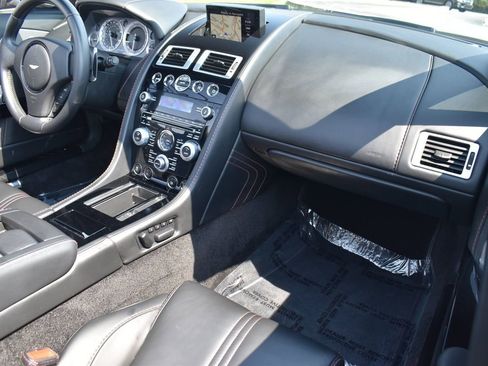 Used 2014 Aston Martin V8 Vantage S image 25