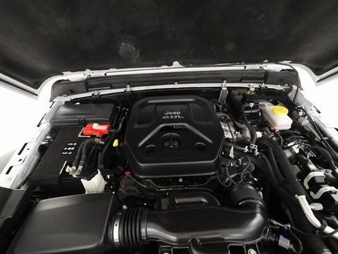 Used 2020 Jeep Wrangler Unlimited Sport image 5