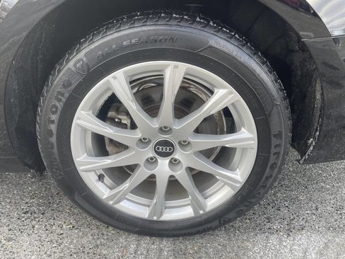 Used 2021 Audi A4 2.0T Premium w/ Convenience Package image 12