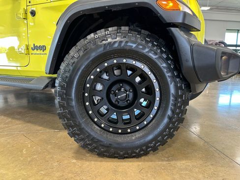 Used 2023 Jeep Wrangler Unlimited Sport image 10