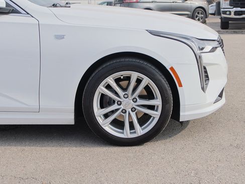 Used 2023 Cadillac CT4 Luxury image 18